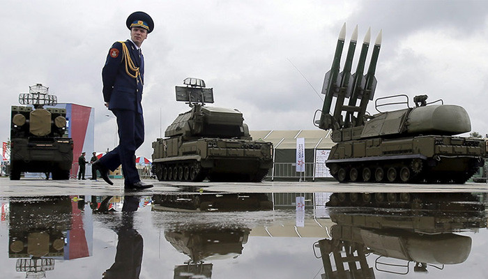 США начнут вводить санкции за сделки с российским оборонным сектором