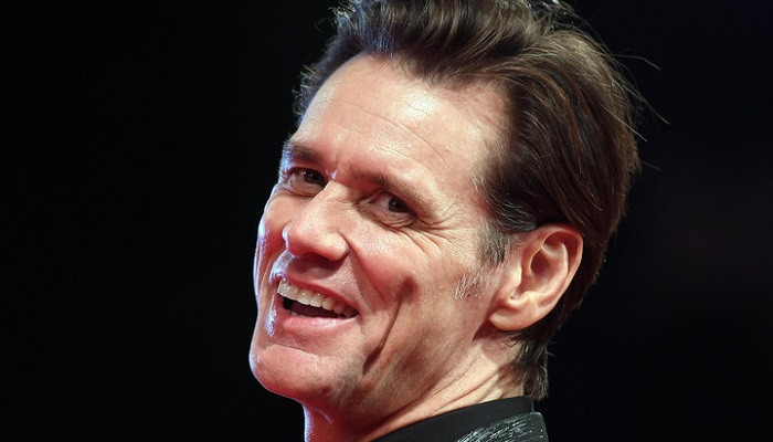 Jim Carrey is Deleting His Facebook Because the Company ‘Profited from Russian Interference in Our Elections’