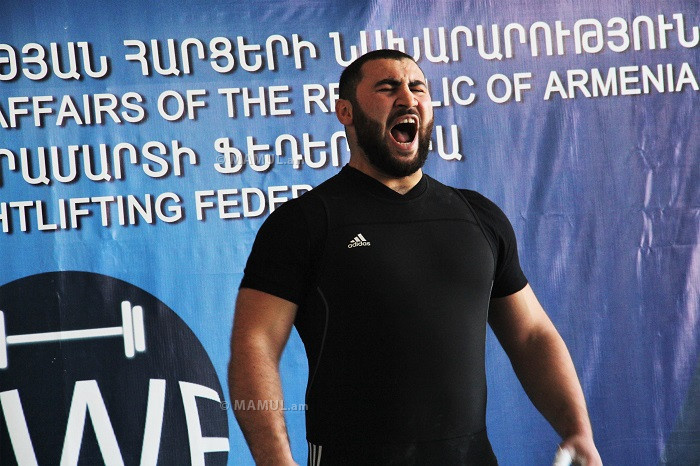 Սիմոն Մարտիրոսյան