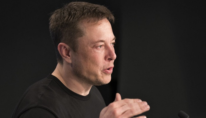 Elon Musk Deletes Facebook Pages for SpaceX and Tesla
