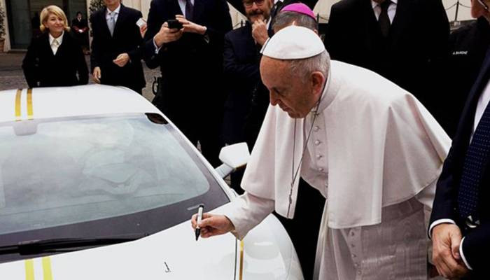 The Pope Is Selling His Signed Lamborghini, The Only Supercar You Probably Won't Go To Hell For Owning