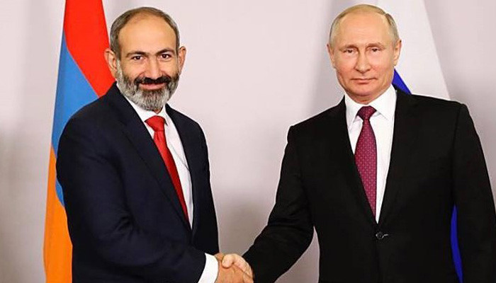 Почему Путин спокойно относится к народному восстанию в Армении