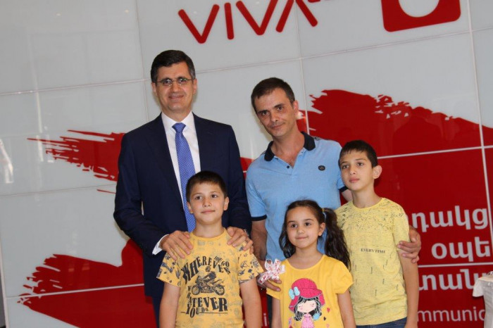 The customer who had bought a smartphone from VivaCell-MTS also became the owner of “Kia Rio X-line”