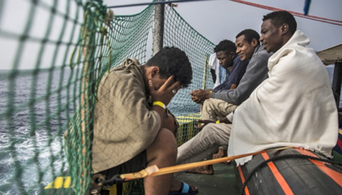 Прибывающие в Италию мигранты часто становятся жертвами работорговцев. президент Италии