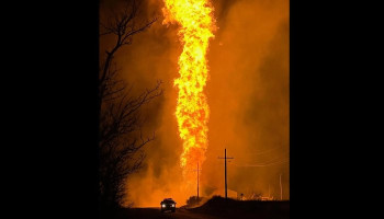 Flames shoot over 500-feet into the air after gas pipeline explosion in Oklahoma panhandle