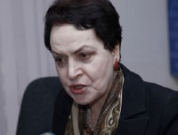 Լարիսա Ալավերդյան, իրավապաշտպան