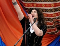 Լեյլա Սարիբեկյան, երգչուհի