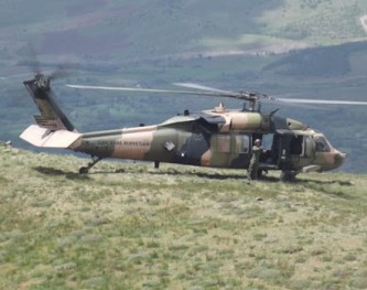 Komutanları Taşıyan Askeri Helikoptere Pkk'lılar Ateş Açtı