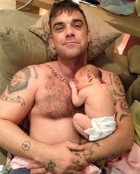 Robbie Williams: I’d buy my daughter drugs