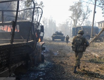 Rebel shelling kills up to 10 people in east Ukrainian city of Mariupol - officials