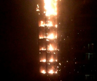 Dubai'de gökdelen cayır cayır yandı!