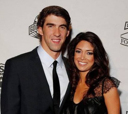 Michael Phelps Takes Plunge, Gets Engaged