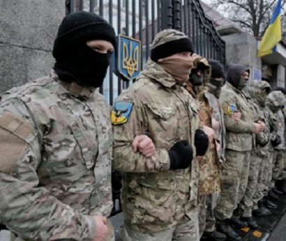 US Intelligence Chief Says He Backs Arming Ukraine