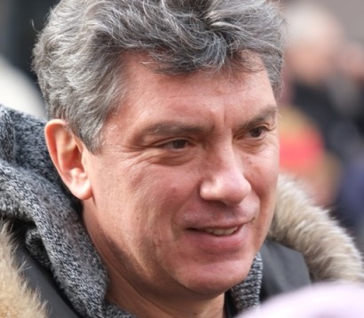 Exclusive: Scribbled note shows Nemtsov on trail of Russian deaths in Ukraine