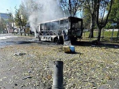В Донецке подорвали автобус