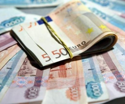 DW: в Испании заморожены банковские счета сотен россиян