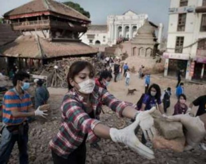 Число погибших в Непале превысило 7 тысяч