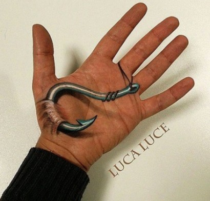Italian Artist Turns His Palm into Mind-boggling Optical Illusions