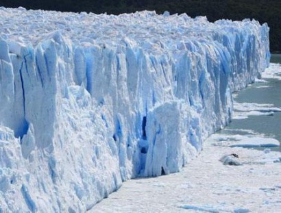 В Гренландии раскололся один из крупнейших ледников