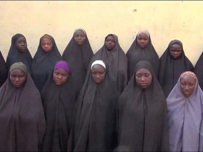 "Боко Харам" показала видео с похищенными школьницами