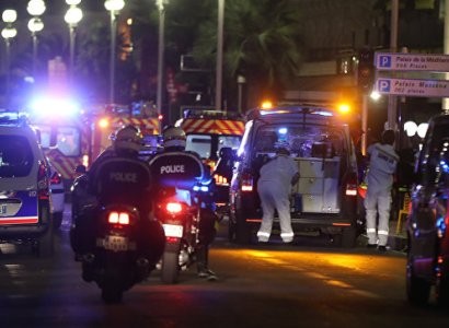 Теракт в Ницце: 80 человек погибли, Франция в трауре