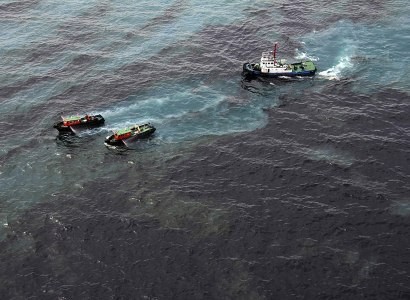 Two-hundred tons of crude oil leaked into the Gulf of Aqaba