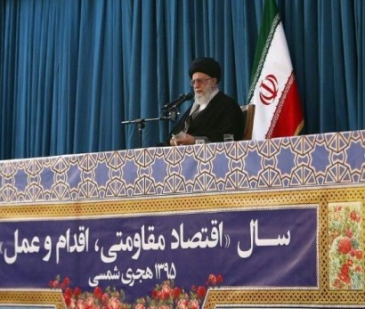 Iran’s Supreme Leader Urges Muslim Nations to Take Hajj Away from Saudi Arabia