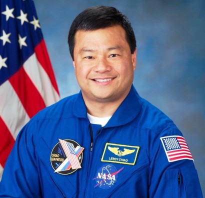 Who is Leroy Chiao and why does the astronaut believe there are aliens on Proxima b?