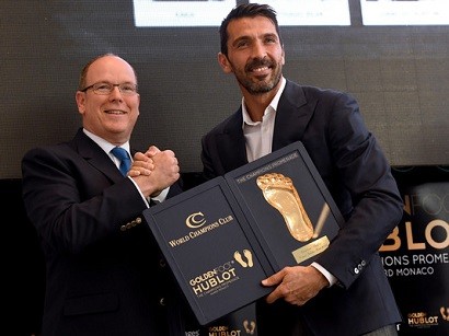 Buffon named latest recipient of Golden Foot award