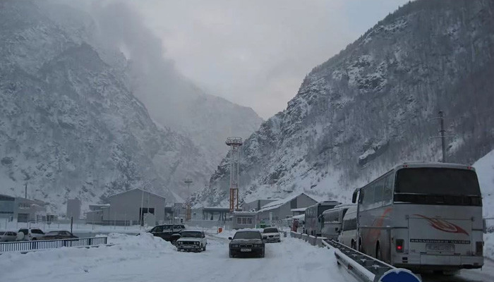 Ձյուն, մերկասառույց, մառախուղ ՀՀ ավտոճանապարհներին․ Լարսը բաց է