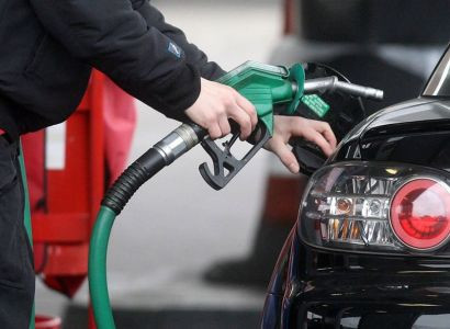 Снижение цены на бензин-обман. Бензоколонки вместо 1 литра заливают 900 граммов