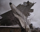 Türk kargo uçağı Kırgızistan'da evlerin üzerine düştü!