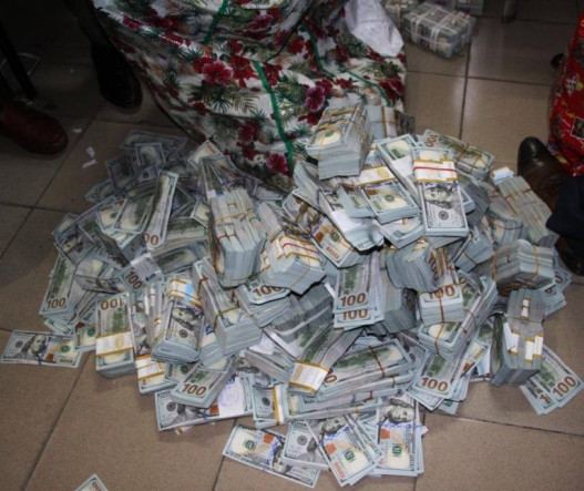 Նիգերիայում դատարկ բնակարանից առգրավվել է ավելի քան 43 միլիոն դոլար