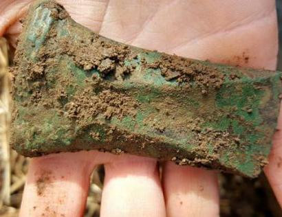 3,000-year-old axes found in farmer's field in mid-Norway