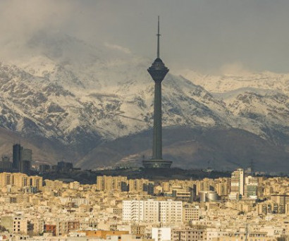 Неизвестные открыли стрельбу в иранском парламенте