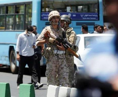 Число жертв терактов в Тегеране достигло 16 человек