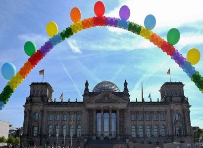 Парламент Германии проголосовал за легализацию гей-браков