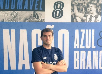 Вратарь Касильяс продлит контракт с «Порту» на один сезон