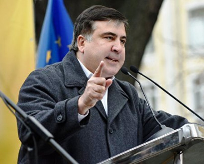 Саакашвили вновь пригрозил сместить Порошенко с поста президента Украины