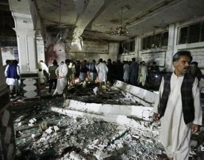 Suicide bombers target Shia mosque in Herat city