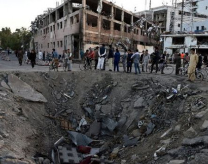 Kabul convoy attack: Nato soldier killed in suicide blast