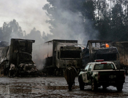 Eighteen semi trucks set on fire in southern Chile