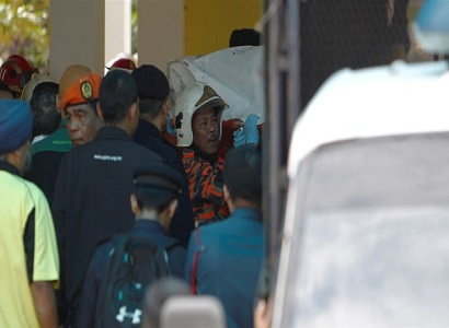 Fire kills at least 25 at religious school in Malaysia