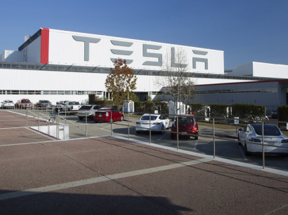 Tesla suffered record losses in the history of