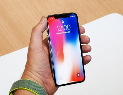Apple warns iPhone X customers about ‘burn-in’ which can occur on OLED display