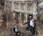 Antalya’da 2400 Yıllık Likya Kaya Mezarı Bulundu