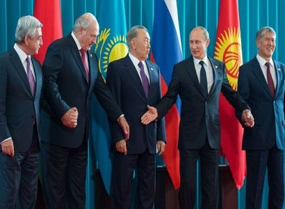 Почему Москва не вмешивается в конфликт Астаны и Бишкека