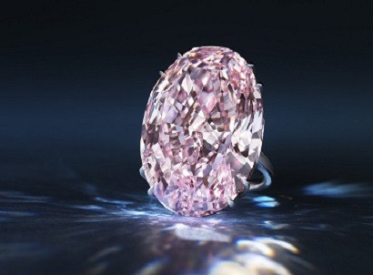 Один из крупнейших розовых бриллиантов в мире остался без хозяина