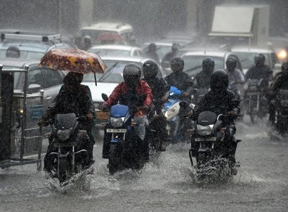На юге Индии из-за шторма погибли не менее 20 человек
