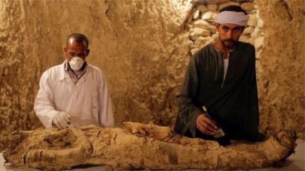 Եգիպտոսում 3500-ամյա 2 դամբարան է հայտնաբերվել